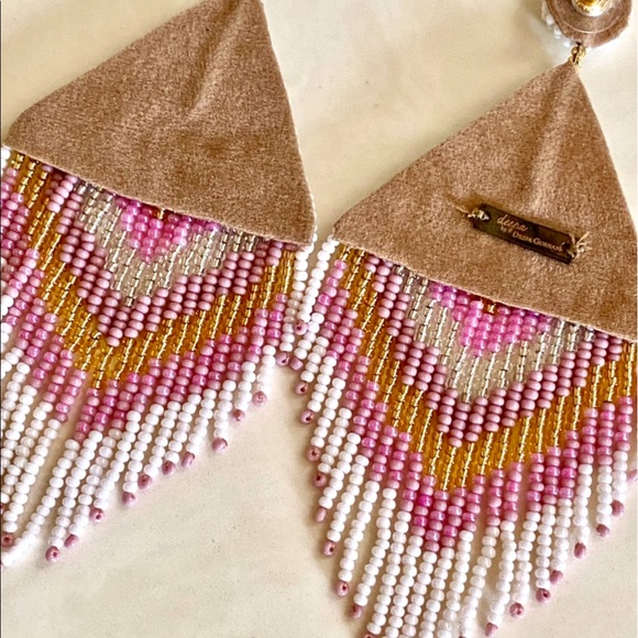 🌺🎉HP🎉🌺 NWT Deepa Gurnani Beaded Diamond Fringe Chandeliers - Picture 16 of 16